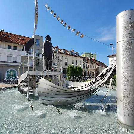 In - Balaton 36443 Шиофок