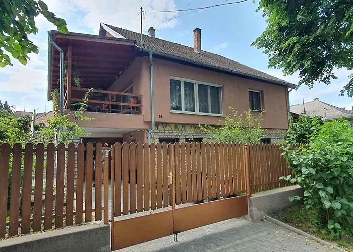 In - Balaton 36443 شقة شيوفوك